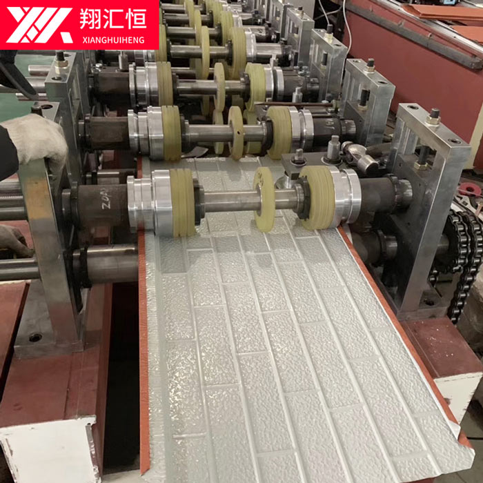 冷彎成型機 冷彎成型機